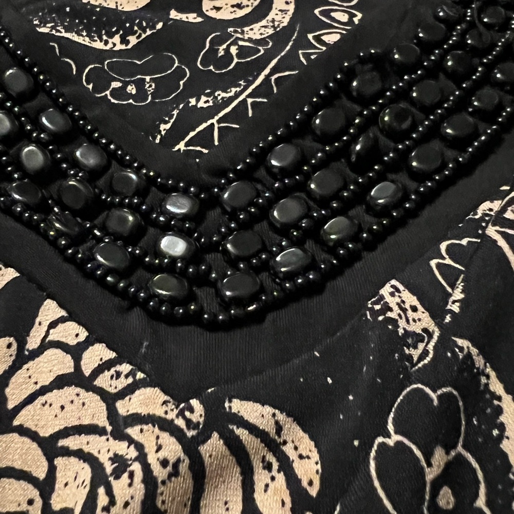 Woman’s stretchy tunic. 1x JM Collection